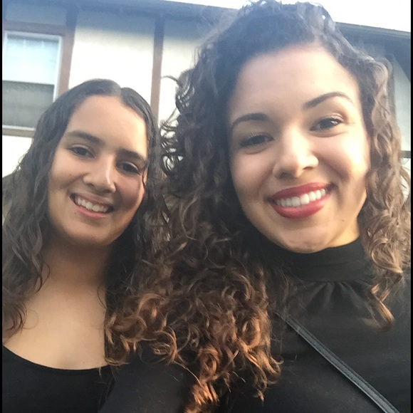 Stephanie Ponzini - Poshmark Profile Picture of Stephanie Ponzini (@sbotero79) on Poshmark