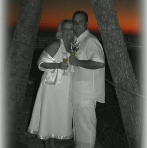 Profile Picture of Stacey Stuckey (@staceyts) on Poshmark