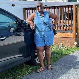 Profile Picture of Myrna Sampson (@sampsonmyrna) on Instagram