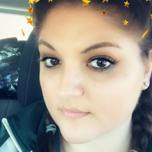 Profile Picture of Sara Moss (@saramoss315) on Poshmark