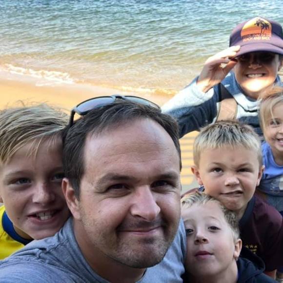 Profile Picture of Max Heusser (@maxheusser) on Poshmark