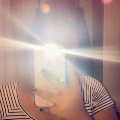 Profile Picture of Tianna Nguyen (@tiannan02388043) on Twitter