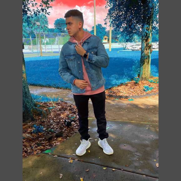 Profile Picture of Fabian Colon (@colonfabian0421) on Poshmark