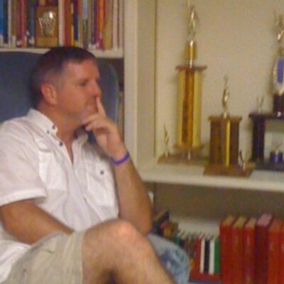 Profile Picture of Jonathan McKinnon (@kosyjonathan) on Twitter