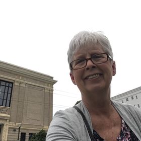 Profile Picture of Connie Harter (@neenieh) on Pinterest