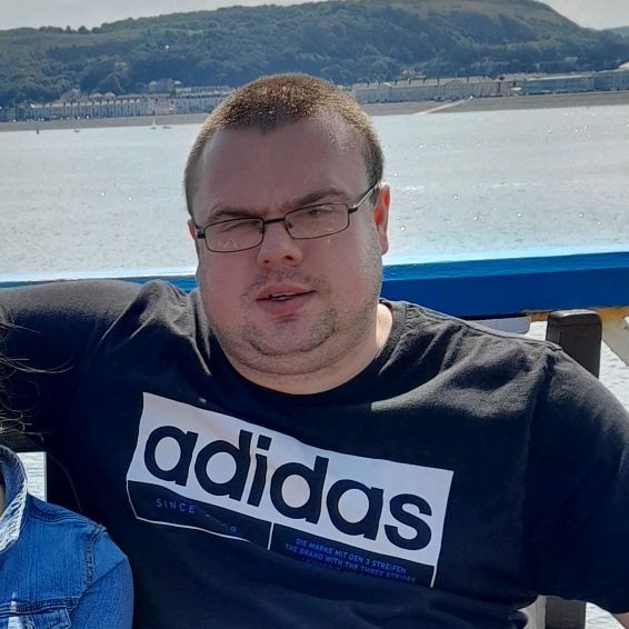 Profile Picture of Tony (@tonymaddock) on Tiktok