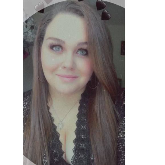 Profile Picture of Briana Chewning (@brianachewning) on Poshmark
