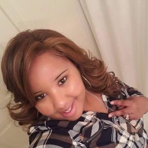 Profile Picture of Stacie Graham-Jones (@MsStacie423) on Twitter