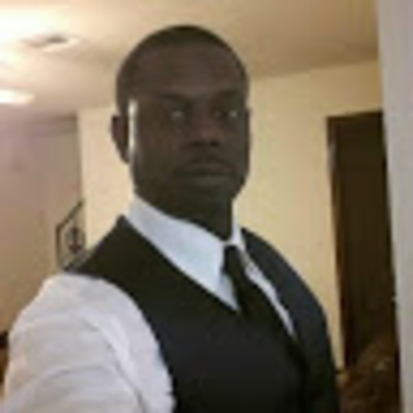 Profile Picture of Roderick Wright (@roderick5021) on Poshmark
