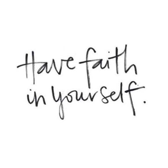 Profile Picture of Roberta Anderson (@rra198r) on Poshmark