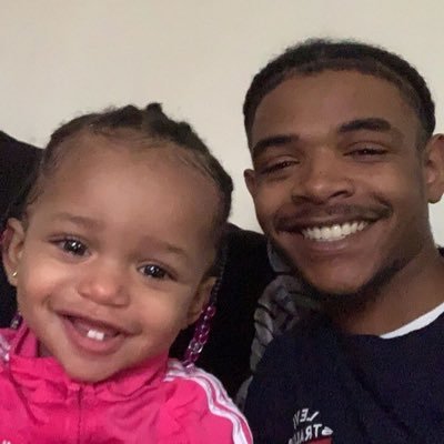 Profile Picture of July21 (@DeeJayRowe) on Twitter