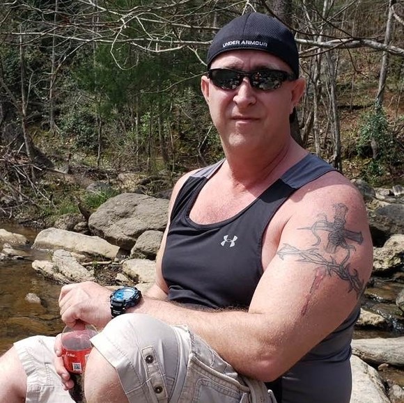 Profile Picture of Jerry Holbrooks (@holbrooks500) on Poshmark