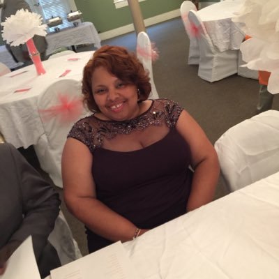 Profile Picture of Stephanie A. Norton (@Destn4grtnes) on Twitter