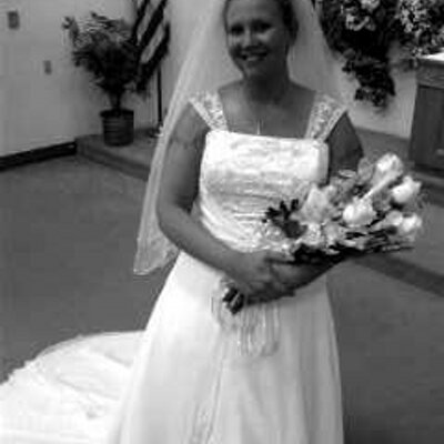 Profile Picture of Amanda Gloster (@amandagloster) on Twitter