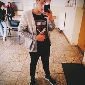 Profile Picture of Molnar Tibor (@MolnarTibor15) on Twitter