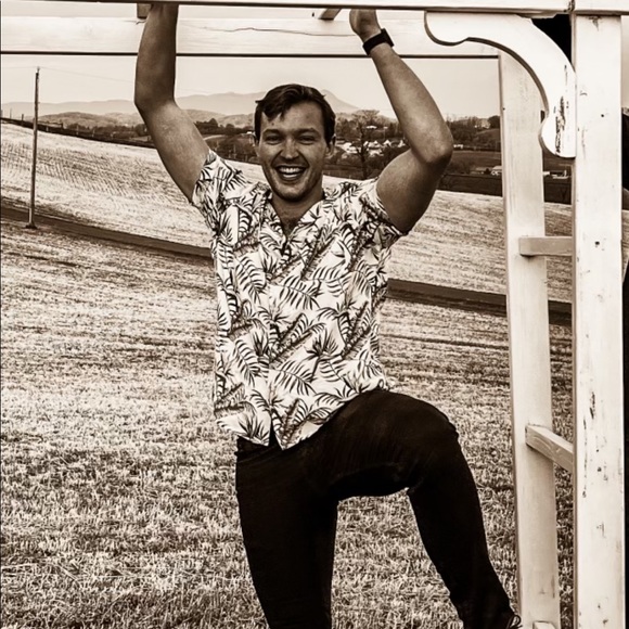 Profile Picture of Coleman Cox (@colemancox) on Poshmark