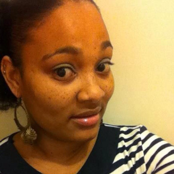 Profile Picture of Kaywana Maragh (@yolandemaragh1) on Poshmark