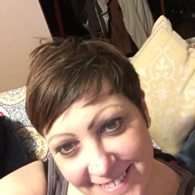 Profile Picture of Nichole Barker (@nicholewendler1) on Twitter