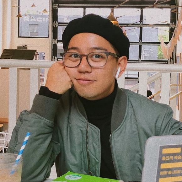 Profile Picture of Carlo Sanchez (@carl0sanch3z) on Poshmark