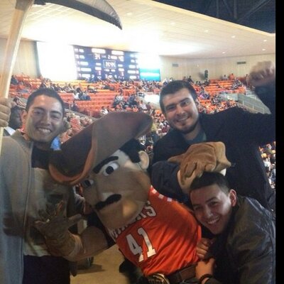 Profile Picture of Mauricio Lopez (@dozmo12) on Twitter