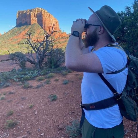 Profile Picture of Danny Monzillo (@dannymonzart) on Poshmark