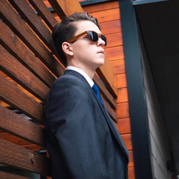 Profile Picture of Kyle Kellner (@k_kellner) on Poshmark