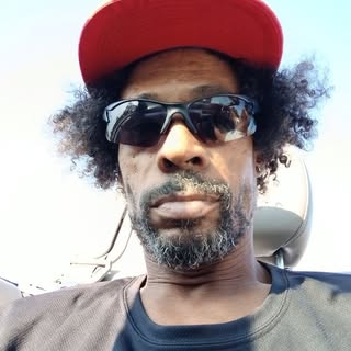 Profile Picture of Edward Strader (@strader.edward) on Instagram
