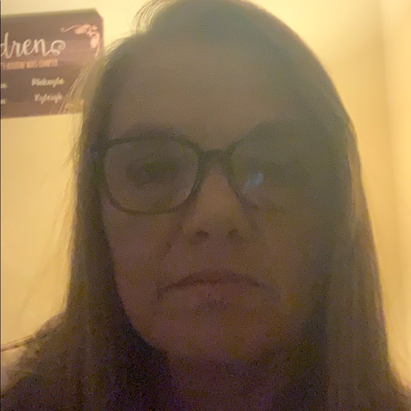 Profile Picture of Sheri Rutledge (@srutledge1028) on Poshmark