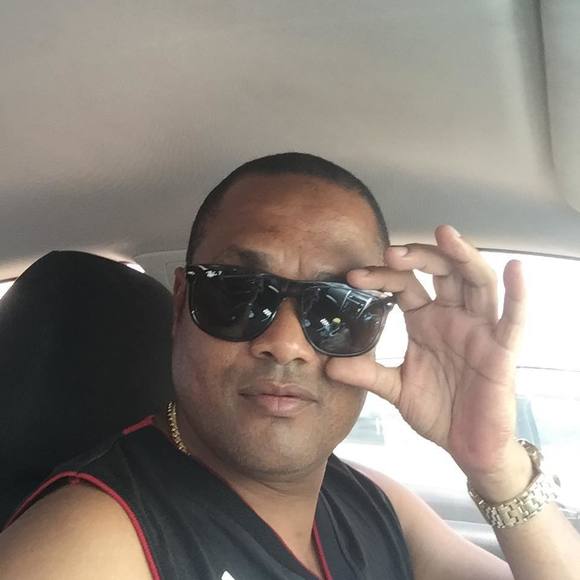 Profile Picture of Alejandro Soler (@andyalejandro71) on Poshmark