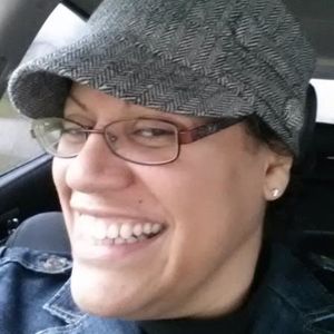 Profile Picture of Helen May (@mayisthefamilyname) on Myspace