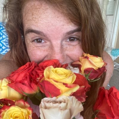 Profile Picture of Alexis Marsh (@ayymarsh) on Twitter