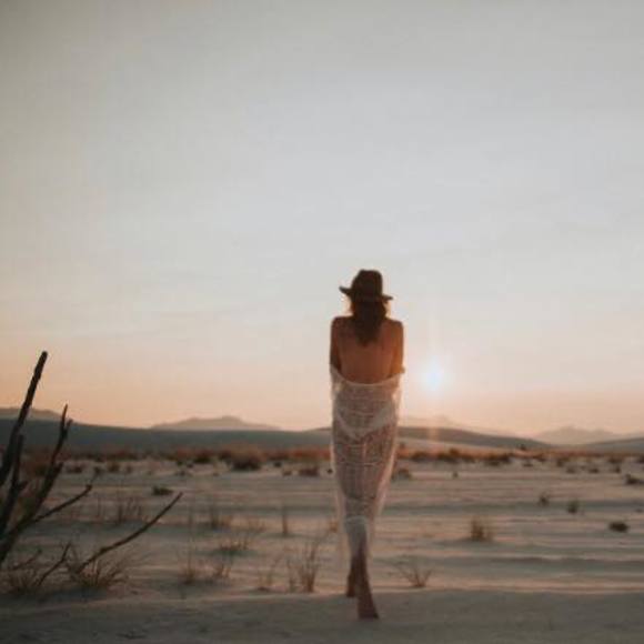 Profile Picture of Sydney Dunbrack (@sydneydunbrack) on Poshmark