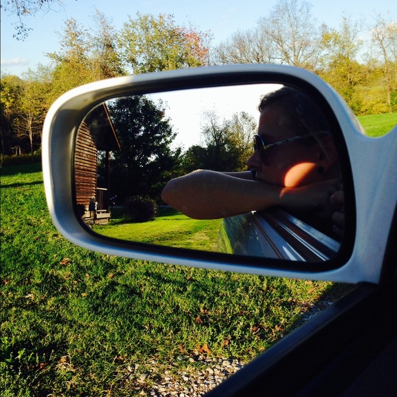 Profile Picture of Kelsey Minsterketter (@kminsterketter) on Poshmark