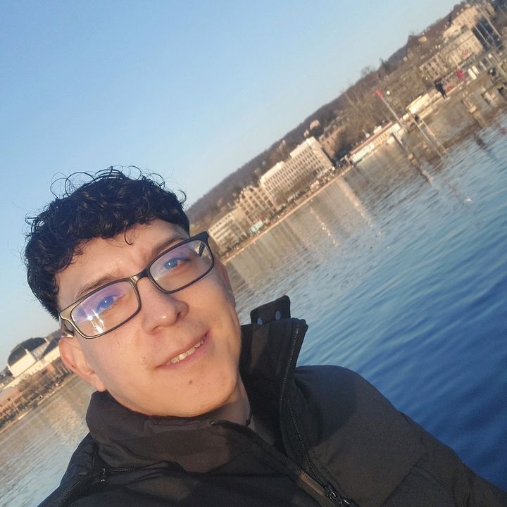 Profile Picture of Chris Benjamin (@@chrisbenjamin4) on Tiktok
