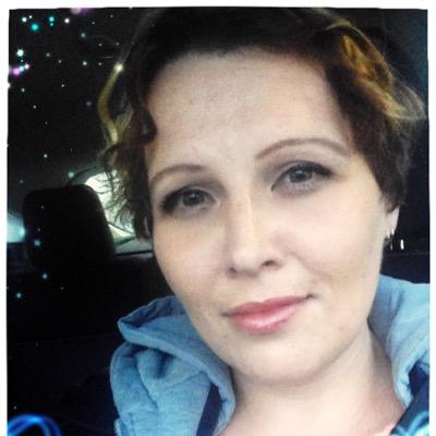Profile Picture of Rene (@dotter8) on Twitter