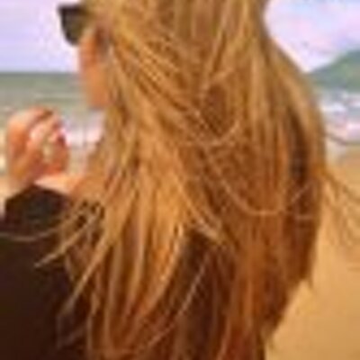 Profile Picture of Sarra James (@james_sarra) on Twitter