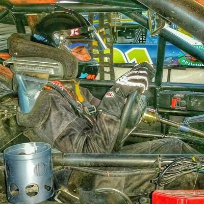 Profile Picture of Robert Petroff (@R_petroff) on Twitter