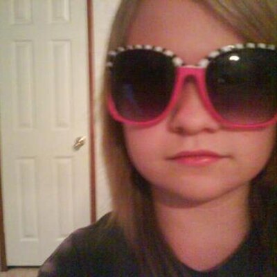 Profile Picture of Kristian Cook. (@roxysaranga) on Twitter