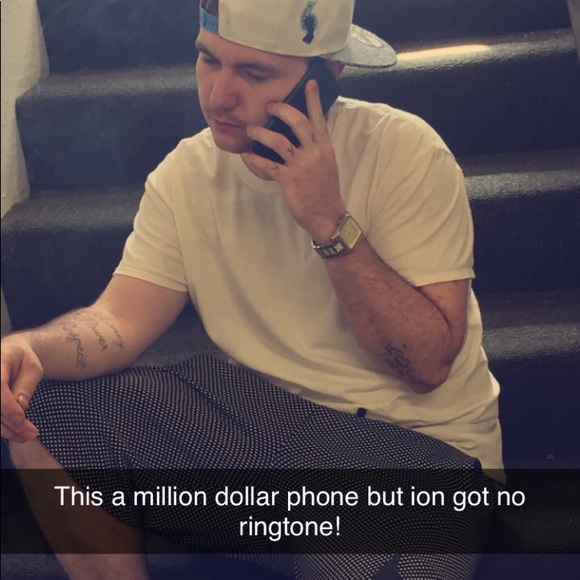 Profile Picture of Alex Burghart (@burghaj96) on Poshmark