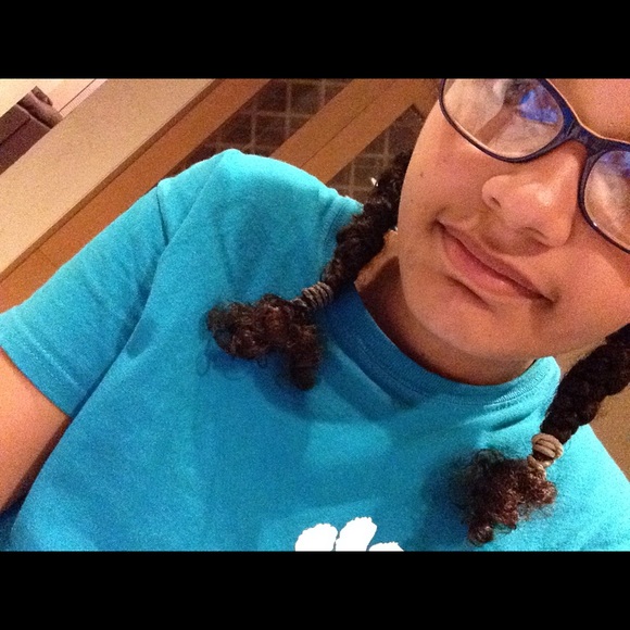 Profile Picture of Adrianna Atkinson (@addy3496) on Poshmark