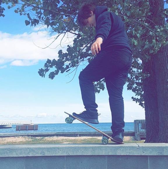 Profile Picture of Royce Kennedy (@icebearparty) on Poshmark