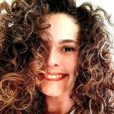 Profile Picture of Roberta Lacerda Kuntz (@robertaktz) on Twitter