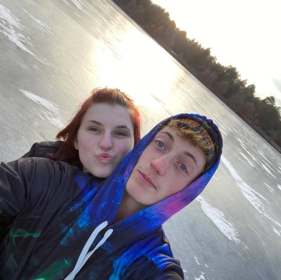 Profile Picture of Devon Otto (@devonrotto) on Poshmark