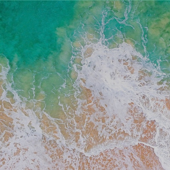 Profile Picture of Aislinn Alvarez (@aislinnkt) on Poshmark