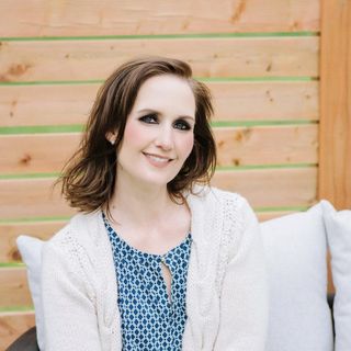 Profile Picture of Cordelia Kelly (@cordeliakellyauthor) on Instagram