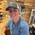 Profile Picture of Devin Parker (@dev.parker) on Instagram