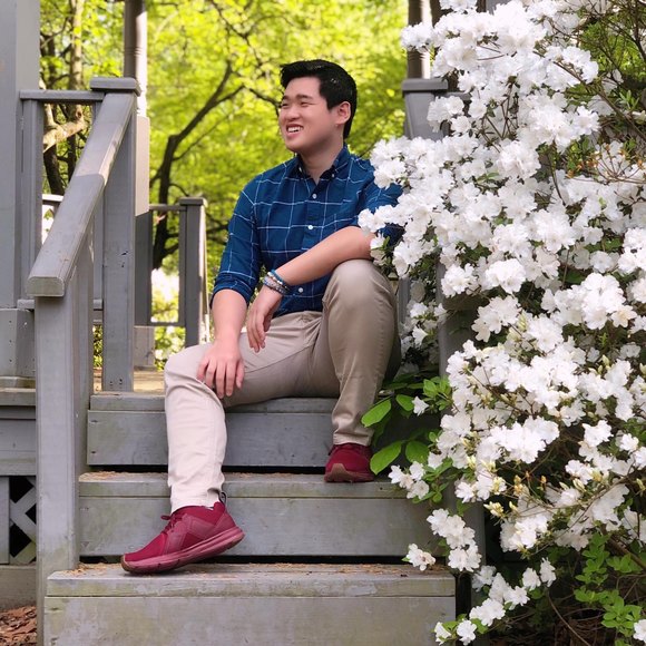 Profile Picture of David Jiang (@1741681427jzd) on Poshmark