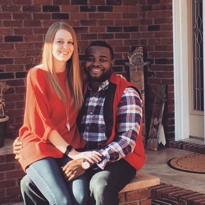 Profile Picture of Phoebe Owen (@PhoebeRebecca22) on Twitter