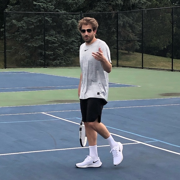 Profile Picture of Ian Andrew (@ianandrew403) on Poshmark
