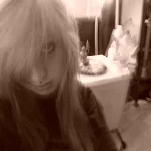 Profile Picture of Alice Light (@294911656) on Myspace